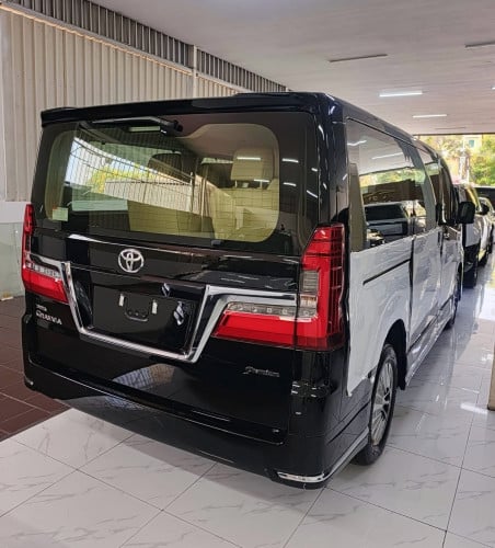 Toyota Granvia premium 2026 Full Option