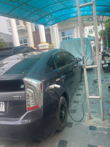 Toyota Prius 2014 Opt 3 ម្ចាស់ផ្ទាល់