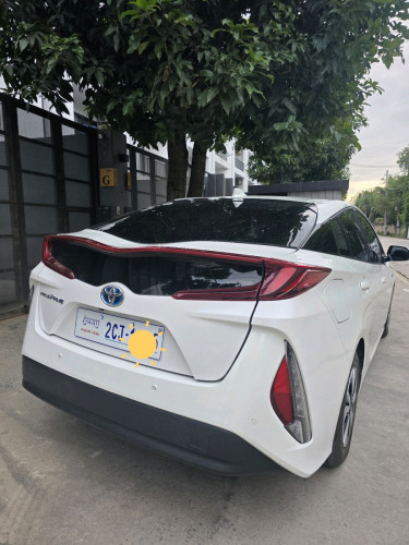 Toyota Prius Prime advanced technology