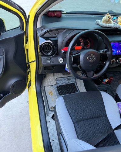 TOYOTA Vitz 2015 Smart key