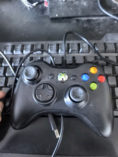 Xbox controller ខ្សែ ថ្មី ប្រើបាន១ដង
