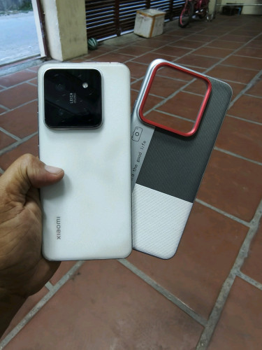 Xiaomi 14pro 16g/512g_CH(វៃដូរបាន)👉$335