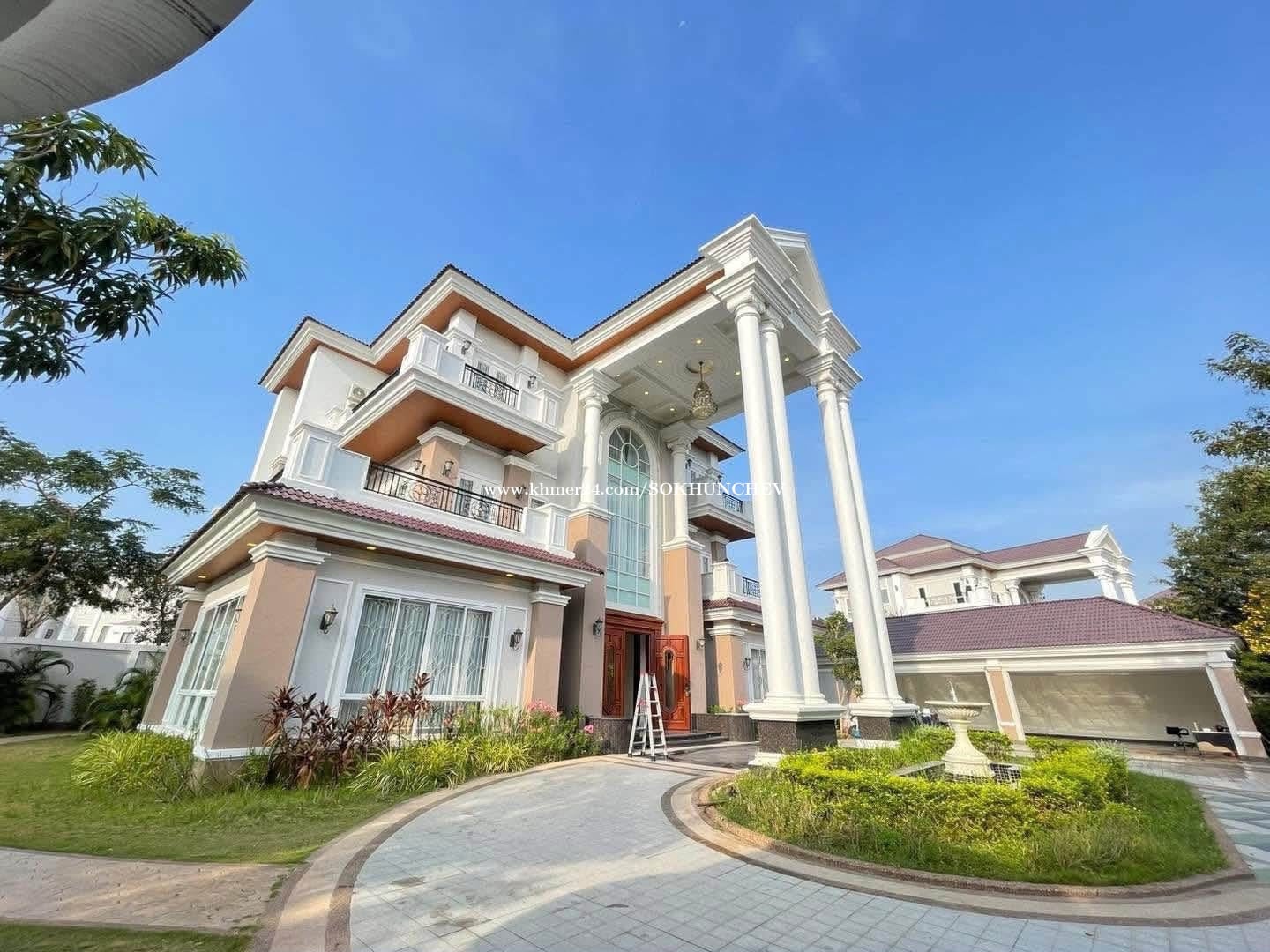 វីឡាឃីងប៉េង ហួតបឹងស្នោរលក់/ King villa for sale ផ្ទះលេខ 07 ផ្លូវធំមេឡូឌី តែម្ដង