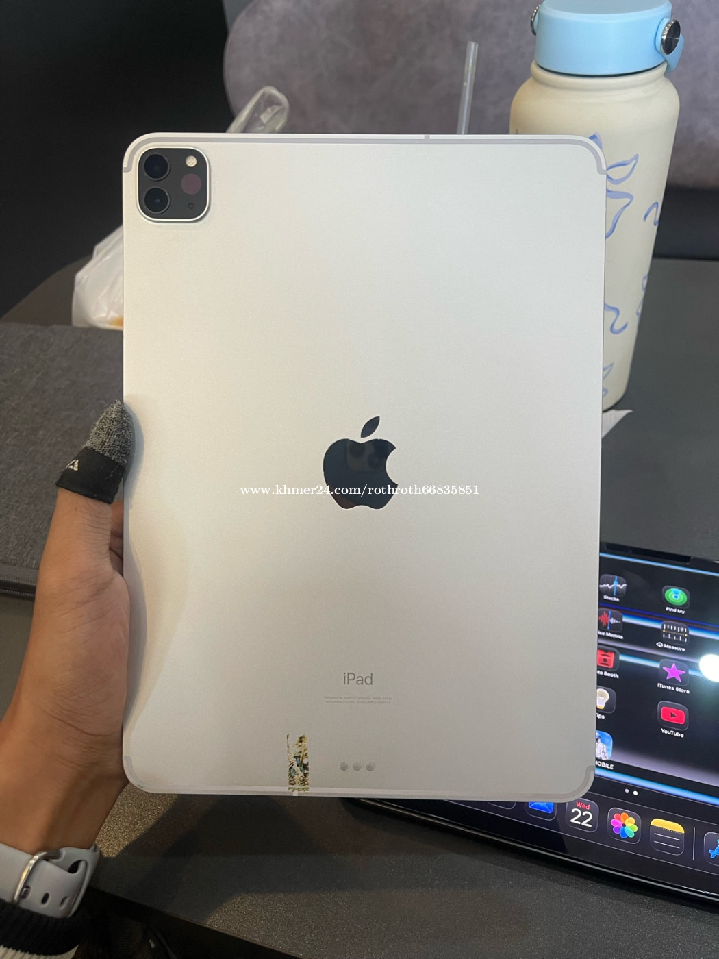 iPad Pro 2020 sim WiFi 128G price $445.00 in Preaek Lieb, Chrouy