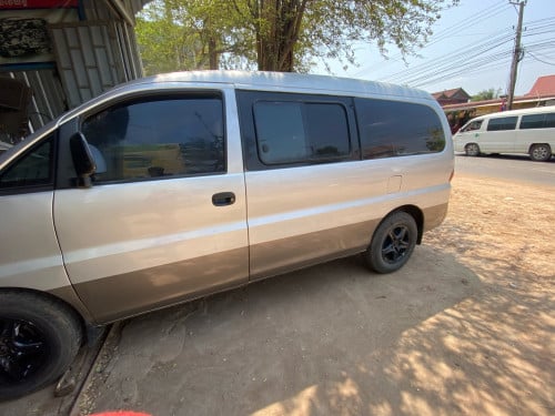 ឡានលក់ប្រញាប់លុយ