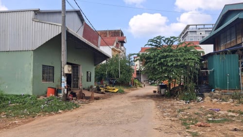 ដីលក់ឡៃឡុងទីប្រជុំជន ក្រុងព្រះសីហនុ