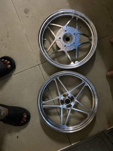 លក់
