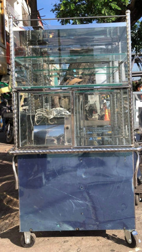 ម៉ាស៊ីនកិនទឹកអំពៅ ខ្នាតធំ