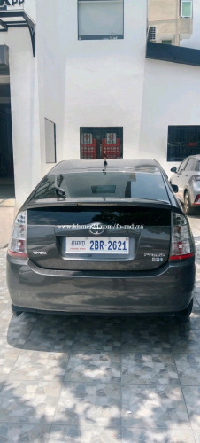 ឡានលក់ 08