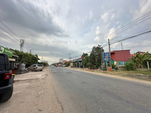ដីលក់បន្ទាន់ព្រែកតាកូវ ក្រុងអរិយក្សត្រ 10m x 25m