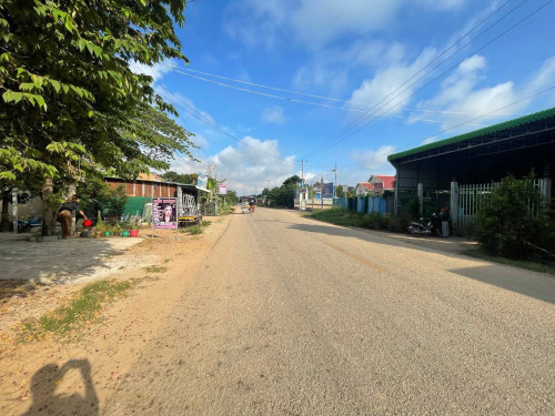 ដីលក់ក្រុងអរិយក្សត្រ សង្កាត់សារិកាកែវ 11.5m x 35m