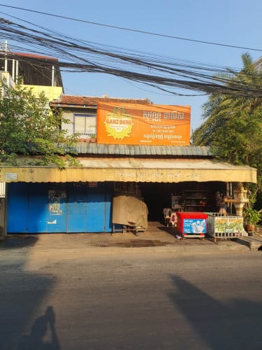 ផួះសម្រាប់លក់បន្ទាន់ ទំហំ136ការ៉េ លើផ្លូវ598