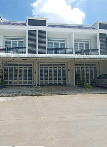 ផ្ទះជួល160$ ព្រែកហូរតាខ្មៅ