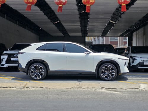 ទេីបកាត់បាន!2025 MAZDA EZ-60  មួយទឹកដូចថ្មី​ ថ្នី99%ទេីបប្រេីបានតែ 4070kmប៉ុណ្ណោះ!