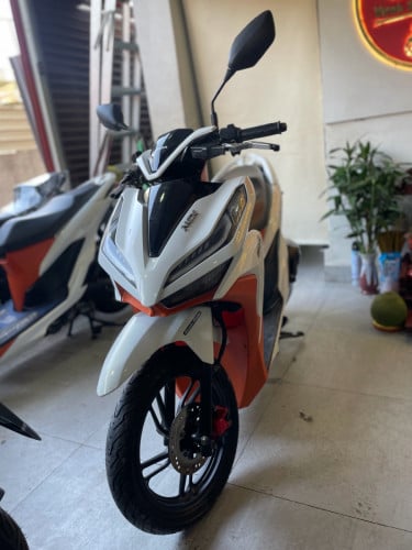 លក់click 21/ 150cc=1880$