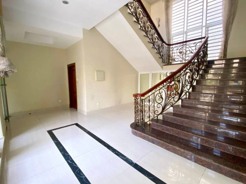 វីឡាឃីងសម្រាប់ជួល | King Villa For Rent
