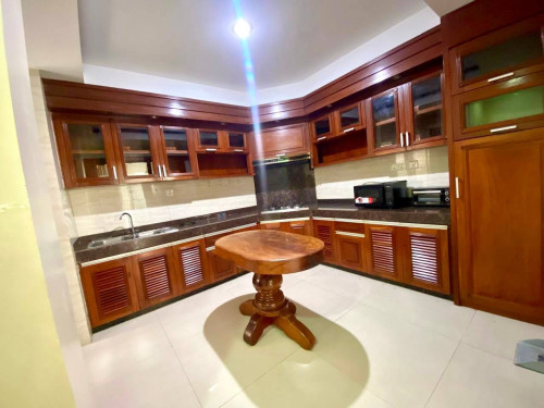 វីឡាឃីងសម្រាប់ជួល | King Villa For Rent