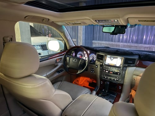 ស្តុក​ថ្មី​ Lx570 08 🆙 2015