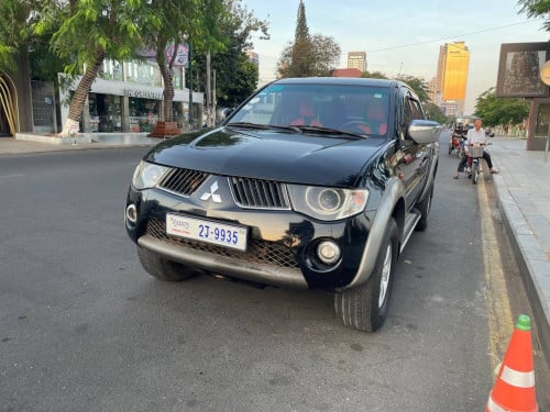 ឡានផ្ទាល់ខ្លួន លក់ប្រញាប់ Mitsubishi Triton ឆ្នាំ 2009