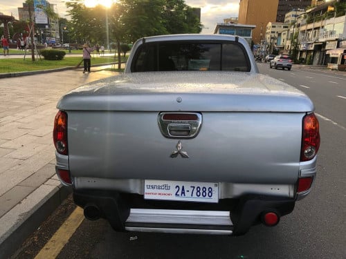 ឡានផ្ទាល់ខ្លួន លក់ប្រញាប់​ Mitsubishi Triton ឆ្នាំ 2009