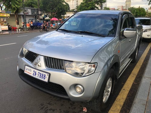ឡានផ្ទាល់ខ្លួន លក់ប្រញាប់​ Mitsubishi Triton ឆ្នាំ 2009