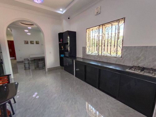 ๐ Urgent villa for sale