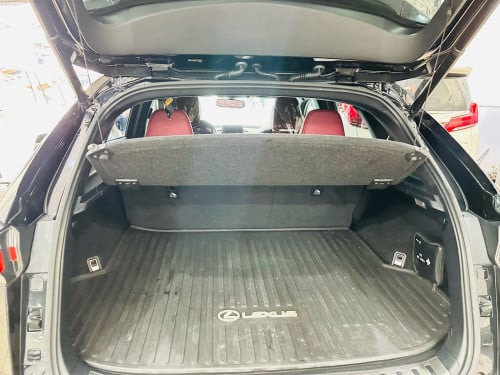 💁NX 200T/2015 F.Sport full option 5បូតុង គុជ3 នឹង ពូកឆឺរី  ហ្សុិន❤️ពណ៌: ខ្មៅ