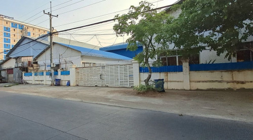 📦 Warehouse for Rent in the Chasuphara Area!