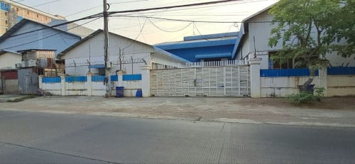📦 Warehouse for Rent in the Chasuphara Area!