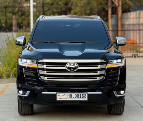 🔥LANDCRUISER VX-R2025 កាន់💰70000$💸ដកឡានភ្លាមបង់រំលស់ជាមួយឃ្លាំងផ្ទាល់