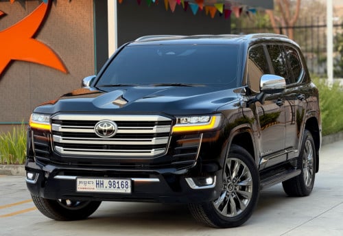 🔥LANDCRUISER VX-R2025 កាន់💰70000$💸ដកឡានភ្លាមបង់រំលស់ជាមួយឃ្លាំងផ្ទាល់