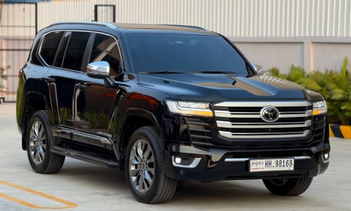 🔥LANDCRUISER VX-R2025 កាន់💰70000$💸ដកឡានភ្លាមបង់រំលស់ជាមួយឃ្លាំងផ្ទាល់