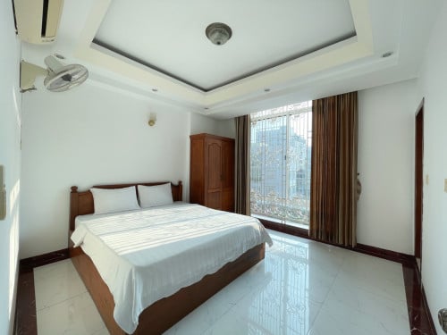 2 Bedroom Apartments