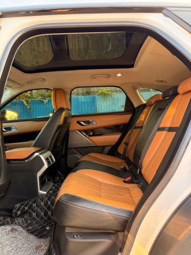 2018 VELAR V6