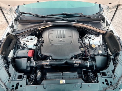 2018 VELAR V6