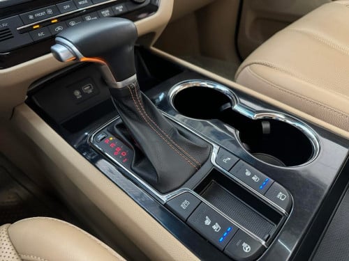 2020 Kia Carnival ឡានក្រុមហ៊ុន HGB