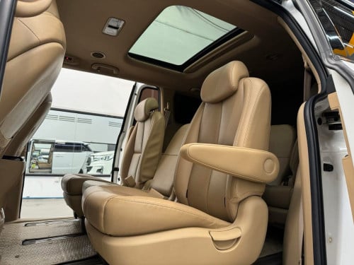 2020 Kia Carnival ឡានក្រុមហ៊ុន HGB