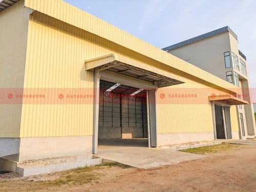 4-Story Office & Warehouse For Lease On A Concrete Road In Sen Sok
