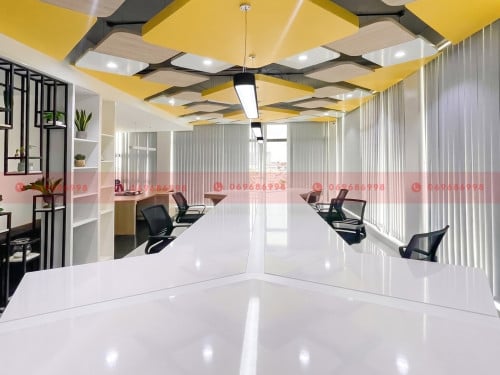 4-Story Office & Warehouse For Lease On A Concrete Road In Sen Sok