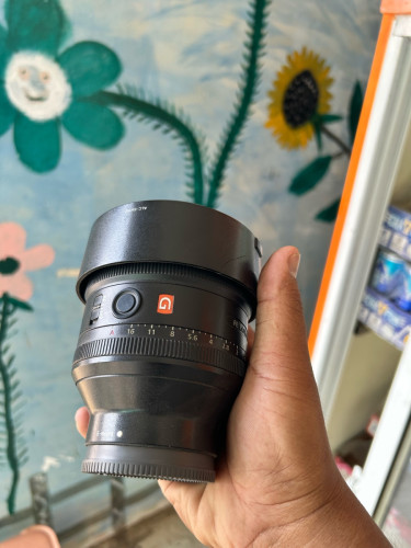 85 mm GM F 1.4
