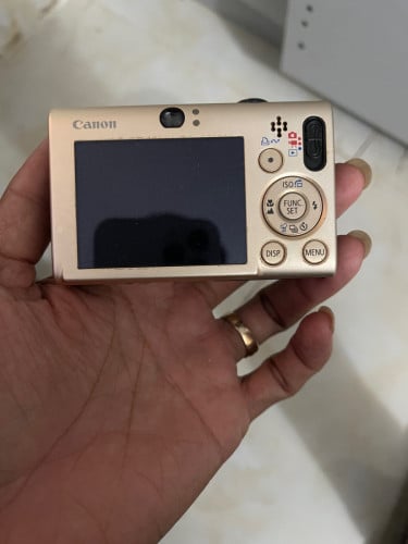 Camera មួយទឹកលក់តម្លៃទន់ៗ