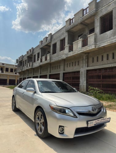 CAMRY HYBRID 2011