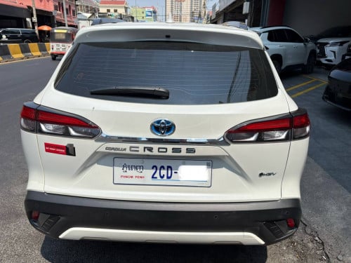 Corolla Cross Hybrid 2024 ថ្នាំ​ស៊ីន​មួយ​ជុំ​ មហាថ្មី​