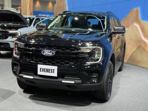 Ford Everest Active 2.0L ម៉ាស៊ីនម៉ាស៊ូត 2026