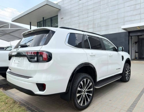 Ford Everest Platinum 3.0L 2026