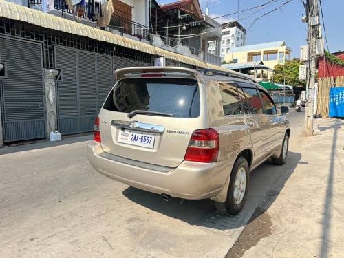 Highlander 2004 V4 p1 កៅអី៣ជួរ