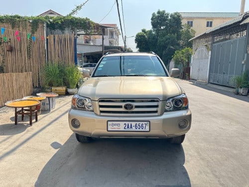 Highlander 2004 V4 p1 កៅអី៣ជួរ