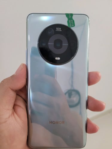 Honor Magic 4, 5G ram 8 storage 256