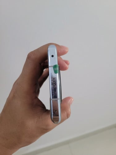Honor Magic 4, 5G ram 8 storage 256