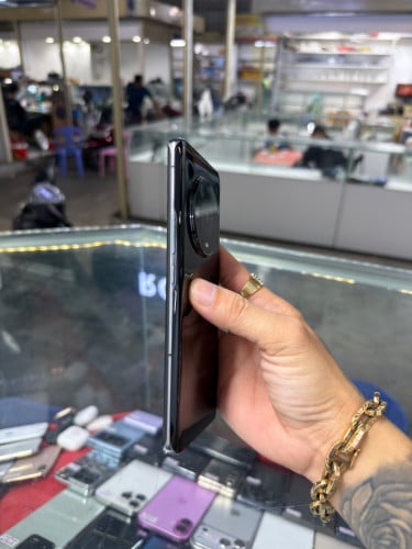 Honor Magic 4 Black CH , Ram8GB HD128GB Phone Condition 95% , ម៉ាស៊ីនសានុំ